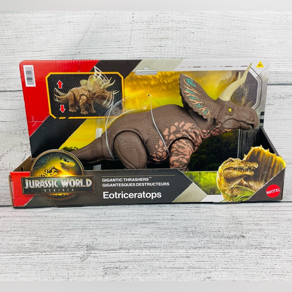 Jurassic World Gigantic Thrashers Eotriceratops Dinosaur Action Figure Toy NEW